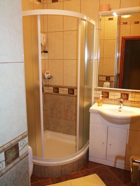 Bed & Breakfast Vila Stanisic Pozega Chambre photo
